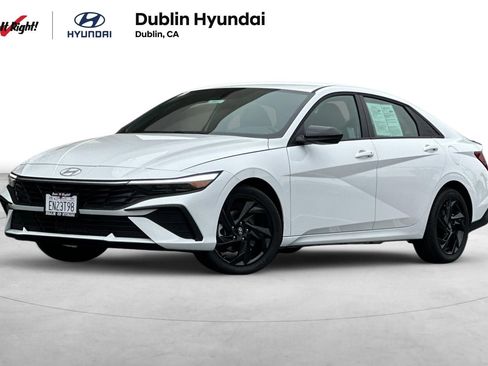 Used 2026 Hyundai Elantra Sport FWD image 1