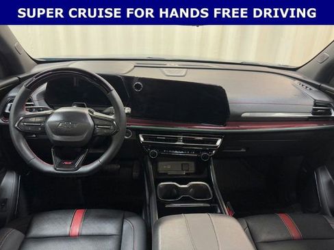 Used 2024 Chevrolet Traverse RS w/ LPO, Floor Liner Package image 30