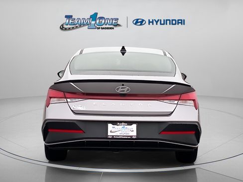 Certified 2025 Hyundai Elantra Sport image 7