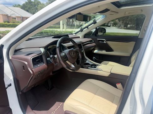 Used 2017 Lexus RX 350 FWD w/ Luxury Package image 12