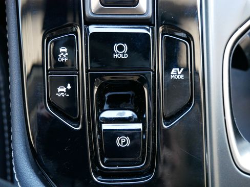 Certified 2025 Lexus NX 350h AWD w/ Accessory Package (2T) image 32