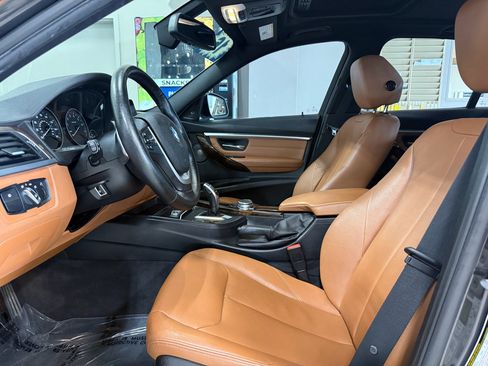 Used 2016 BMW 340i xDrive Sedan AWD/4WD image 8