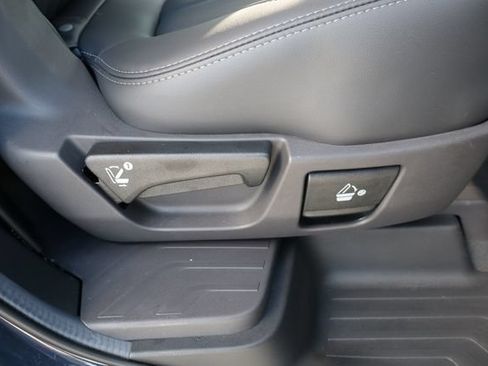 Used 2024 Subaru Ascent Touring w/ Popular Package #2 AWD/4WD image 15