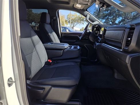 Used 2025 Chevrolet Silverado 2500 LT w/ Convenience Package image 26