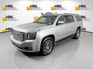 Used 2018 GMC Yukon XL Denali video 1
