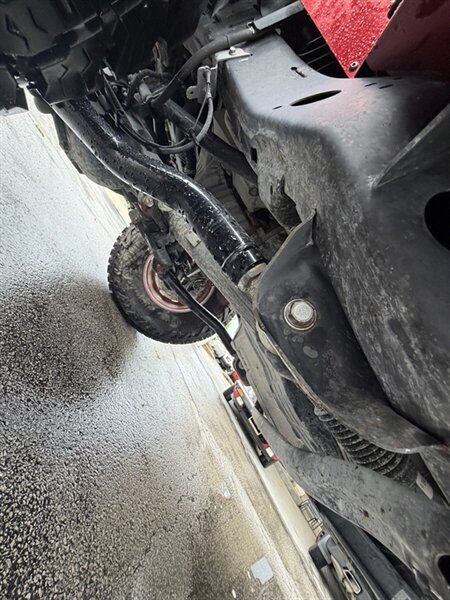 Used 2023 Jeep Wrangler Unlimited Rubicon w/ Safety Group AWD/4WD image 33