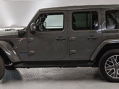 Used 2023 Jeep Wrangler Sahara 4xe image 5