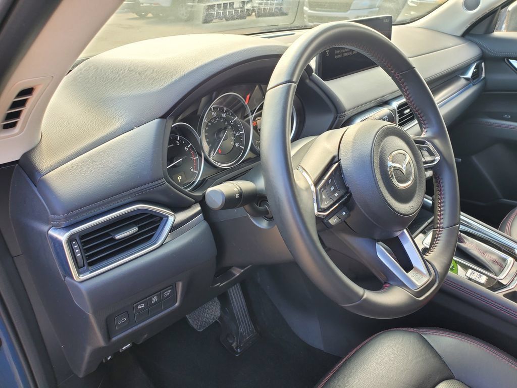 Used 2025 MAZDA CX-5 Carbon Edition AWD/4WD image 19
