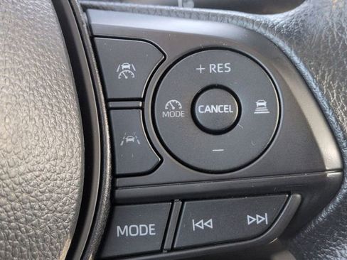 Used 2024 Toyota Corolla LE w/ LE Convenience Package image 19