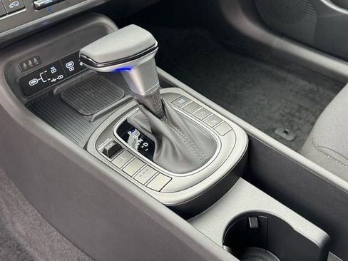 New 2026 Hyundai Kona SEL Sport AWD/4WD image 19