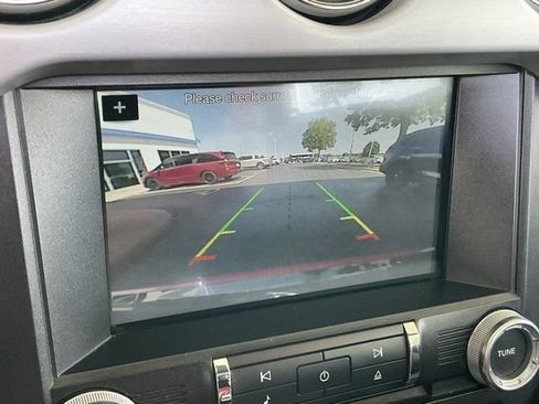 Used 2017 Ford Mustang Premium RWD image 29