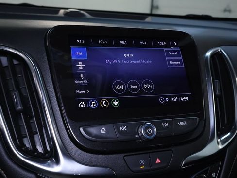 Used 2022 Chevrolet Equinox Premier AWD/4WD image 31