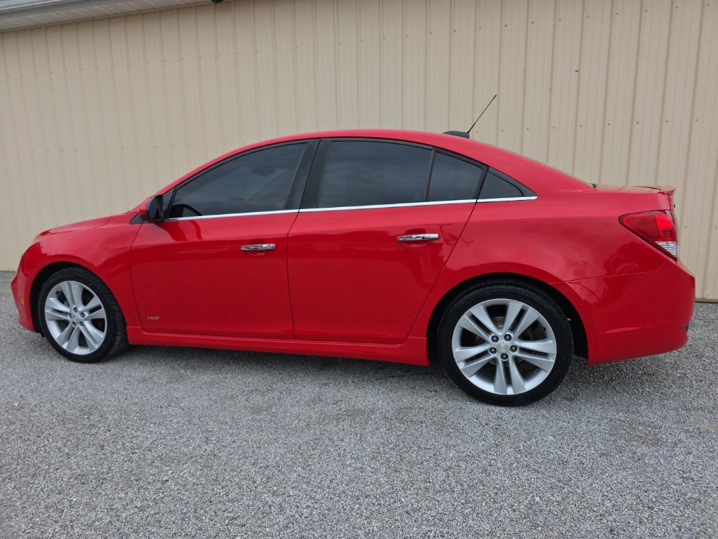 Used 2015 Chevrolet Cruze LTZ w/ Sun, Sound and Sport Package FWD image 9