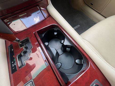 Used 2012 Lexus LS 460 w/ Luxury Value Edition RWD image 16