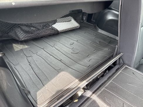 Used 2019 Subaru Forester Limited w/ Popular Package #3 image 17