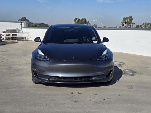 Used 2021 Tesla Model 3 Long Range image 3