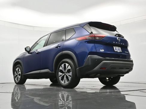 Certified 2021 Nissan Rogue SV w/ Premium Package AWD/4WD image 43