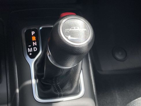 New 2025 Jeep Gladiator Sport image 23