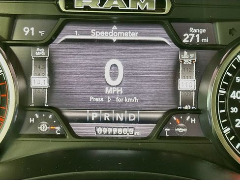Used 2020 RAM 2500 Laramie AWD/4WD image 15