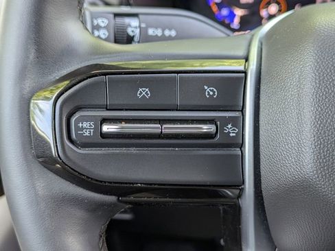 Used 2024 Chevrolet Colorado ZR2 w/ ZR2 Convenience Package III image 28