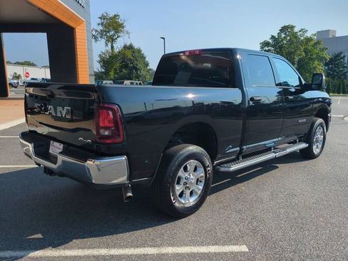 Used 2025 RAM 2500 Big Horn AWD/4WD image 4