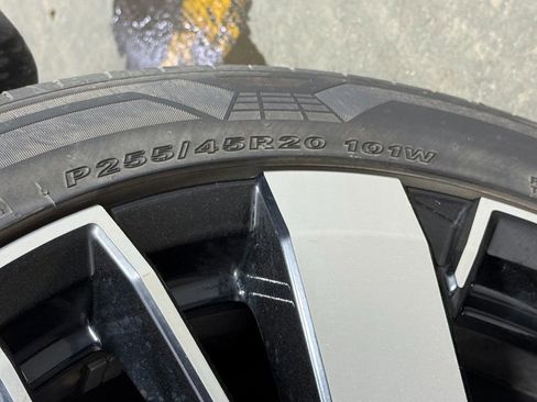 Used 2025 Mitsubishi Outlander AWD image 45