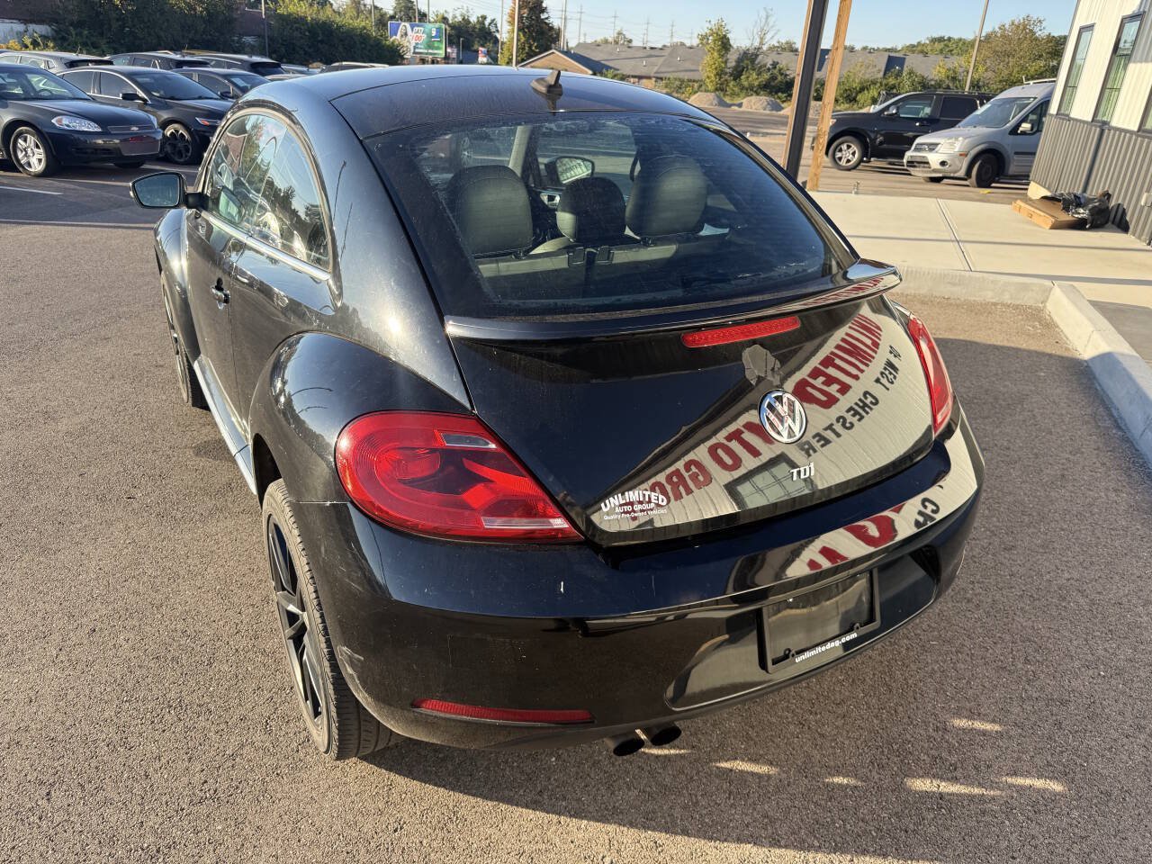 Used 2013 Volkswagen Beetle TDI FWD image 10