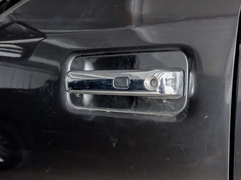 Used 2019 Ford F250 Lariat w/ Lariat Ultimate Package AWD/4WD image 40