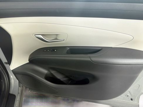 Used 2025 Hyundai Tucson SEL FWD image 31