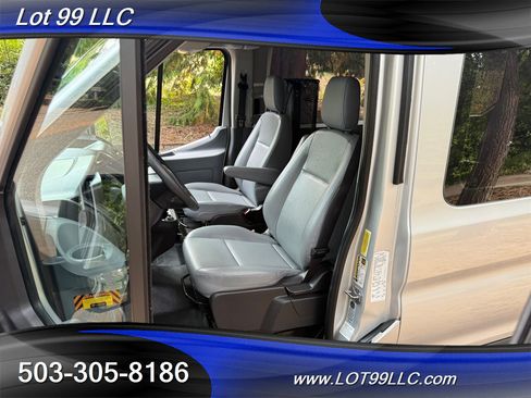 Used 2017 Ford Transit 150 XL image 29