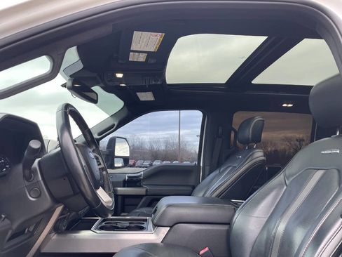 Used 2020 Ford F250 Platinum w/ FX4 Off-Road Package image 23