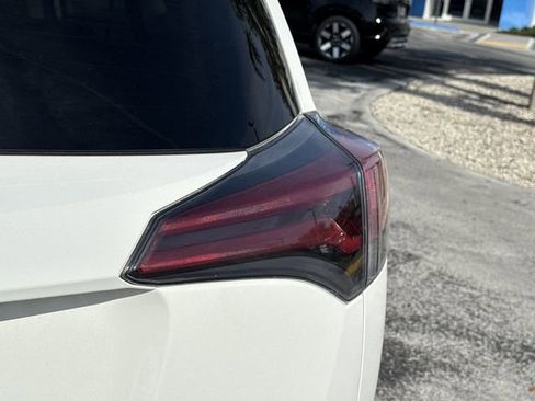 Used 2017 Toyota RAV4 LE image 16