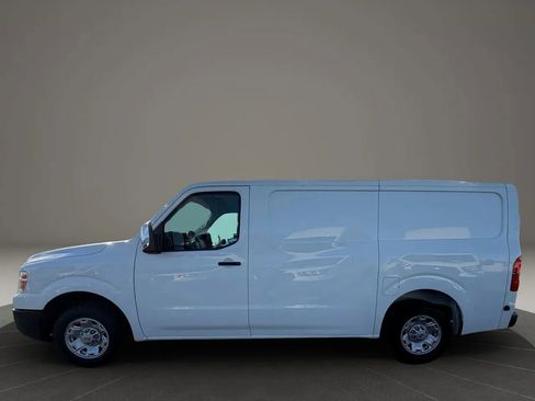 Used 2020 Nissan NV 2500 SV w/ Navigation Package image 3