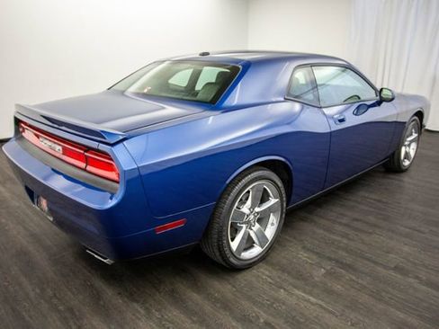 Used 2009 Dodge Challenger R/T image 10