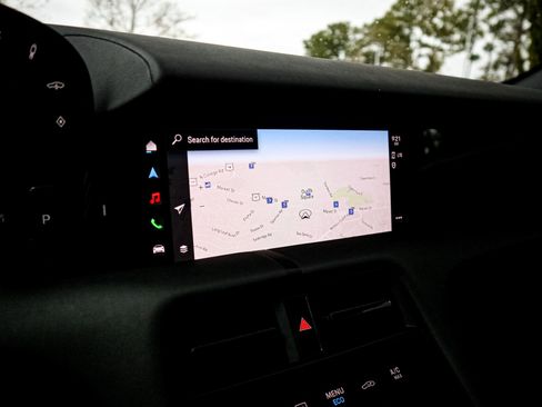 Used 2023 Porsche Taycan 4S image 24