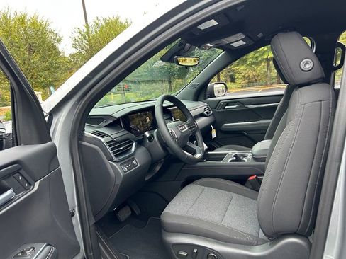 New 2026 GMC Acadia Elevation FWD image 35