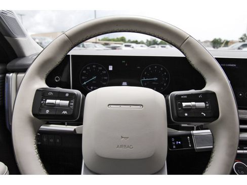 Used 2024 Hyundai Santa Fe Calligraphy FWD image 16