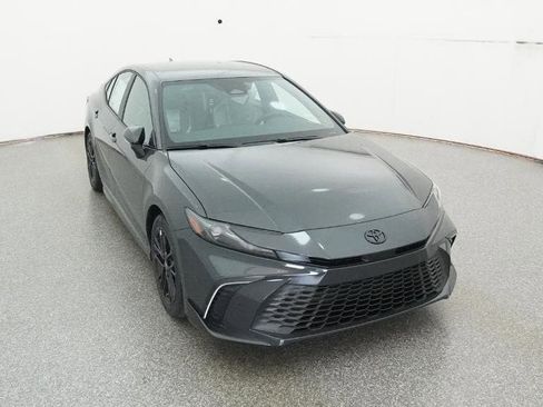 New 2026 Toyota Camry SE image 14