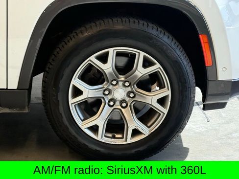 Used 2022 Jeep Wagoneer Series II image 4