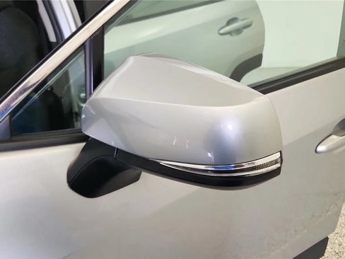Used 2024 Toyota RAV4 XLE FWD image 18