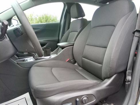 Used 2023 Chevrolet Malibu LT FWD image 12