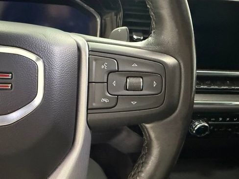 Used 2022 GMC Sierra 1500 SLT w/ SLT Convenience Package AWD/4WD image 17