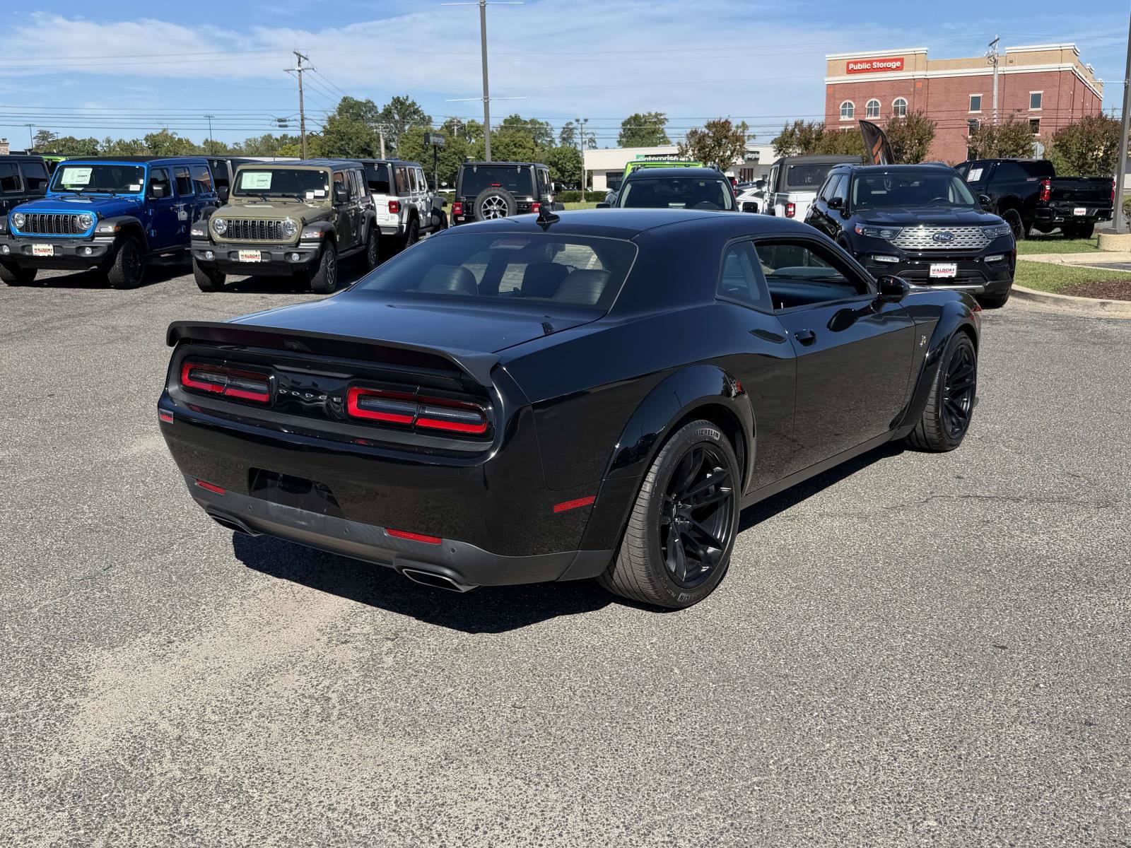 Used 2021 Dodge Challenger R/T Scat Pack RWD image 2