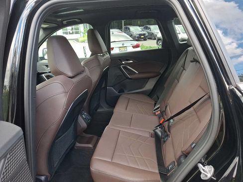 Used 2023 BMW X1 xDrive28i w/ Convenience Package AWD/4WD image 11