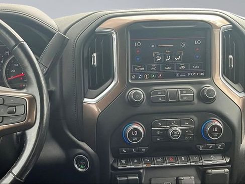 Used 2020 Chevrolet Silverado 2500 High Country w/ Technology Package AWD/4WD image 11