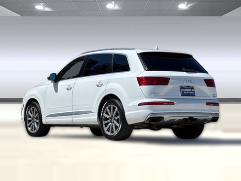 Used 2017 Audi Q7 3.0T Premium Plus w/ Premium Plus Package AWD/4WD image 3