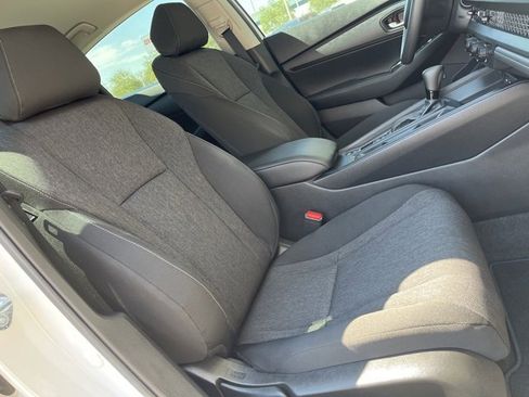 Used 2025 Honda Accord LX image 24