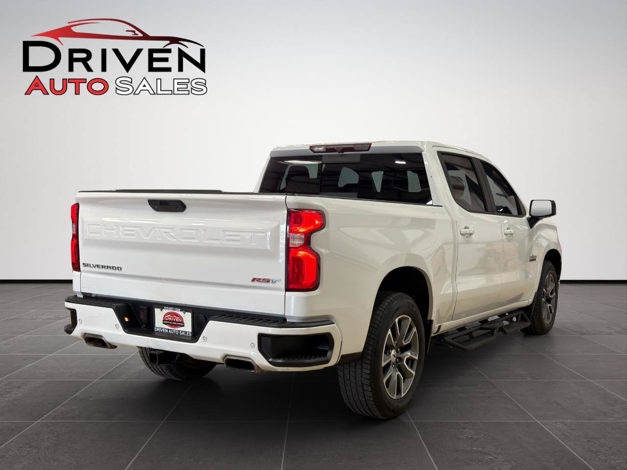 Used 2020 Chevrolet Silverado 1500 RST AWD/4WD image 8