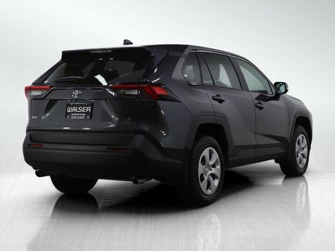 Used 2025 Toyota RAV4 LE image 5