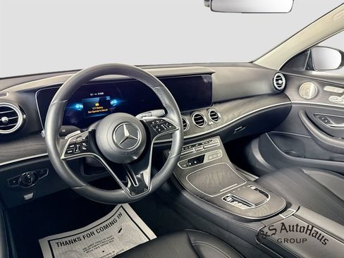 Used 2023 Mercedes-Benz E 350 4MATIC Sedan image 30